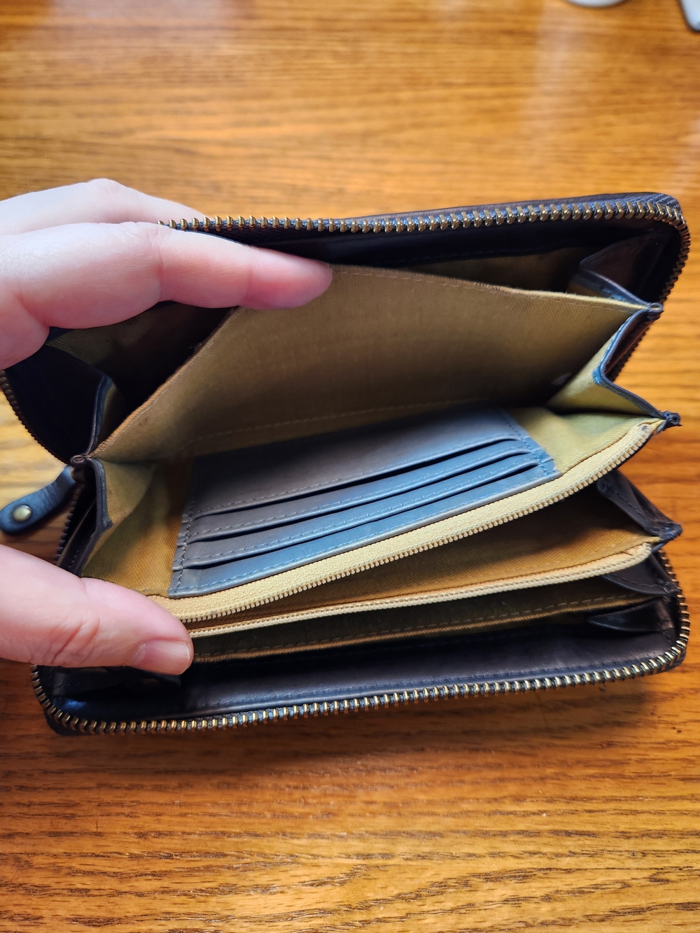 PIKOLINOS Black Woven Leather Zip Wallet - Picture 6 of 6